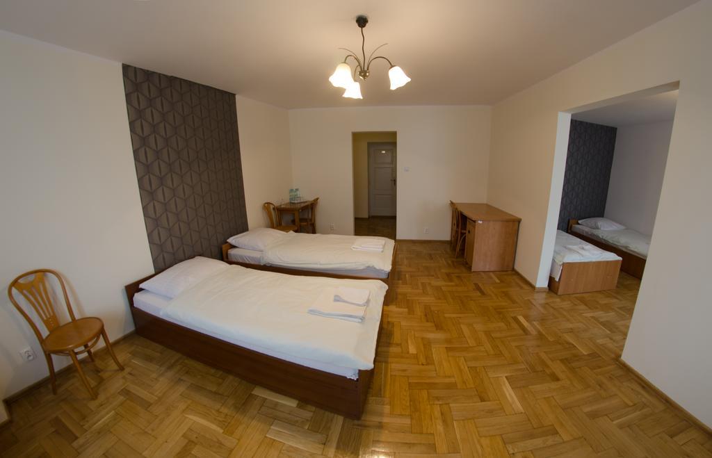 Brama Hostel Krakau Buitenkant foto