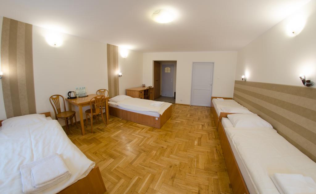 Brama Hostel Krakau Buitenkant foto