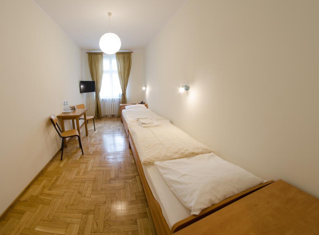 Brama Hostel Krakau Buitenkant foto